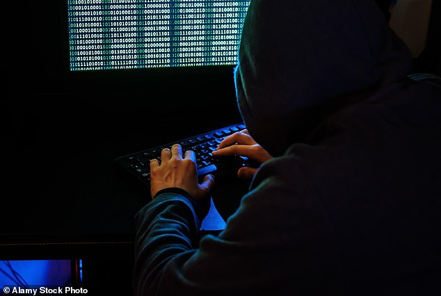 Verizon confirms ‘highly sophisticated’ spies are targeting cellular providers to gather intelligence