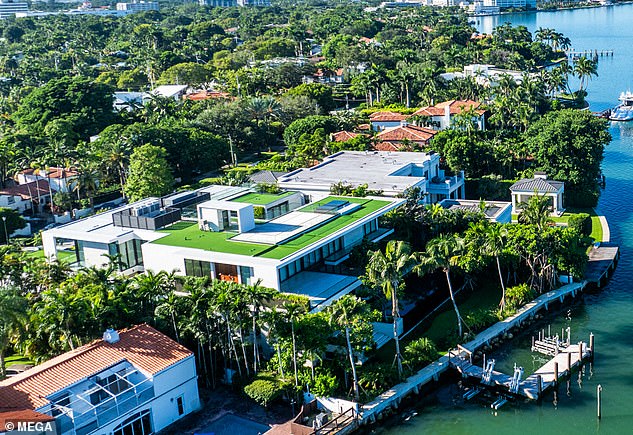 Victoria Beckham’s scheme to be ‘Queen of Miami’: New £60m mega-mansion will help to ‘turbo-charge’ her brand