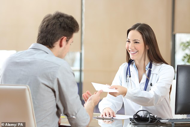 Children’s doctors urge NHS to halt hiring of physician associates on paediatric wards to save money over safety fears