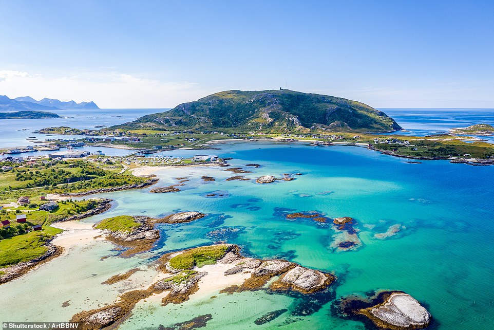 Pictured: Beaches ‘that look like paradise’ in a surprise European country