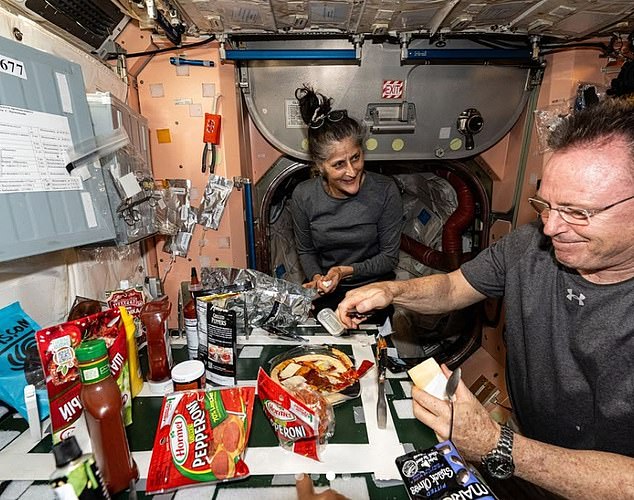 NASA gives health update on astronauts mysteriously hospitalized after space mission