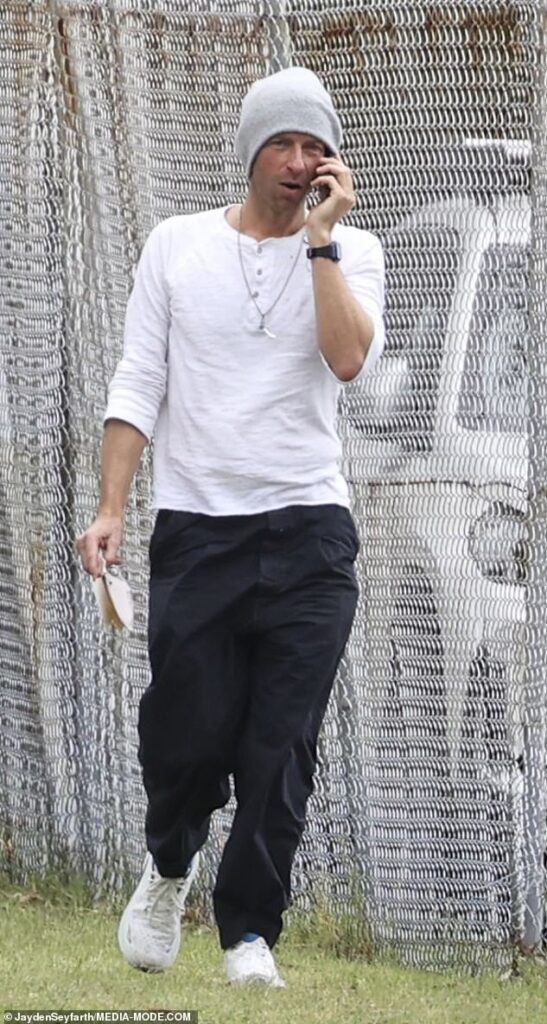 Coldplay frontman Chris Martin’s bizarre act before boarding a plane out of Australia bound for New Zealand