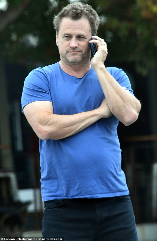 Child star from 1980s classic is unrecognizable now at 50… but can you guess who he is?