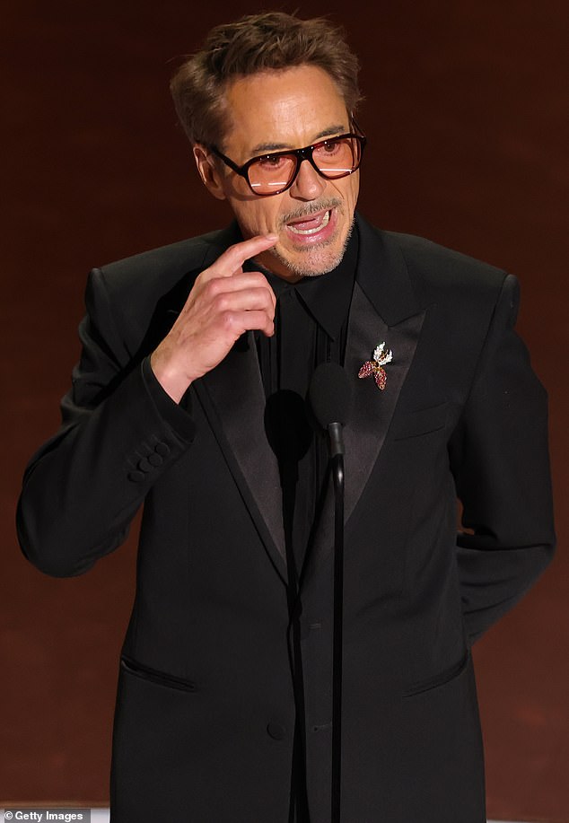 Robert Downey Jr. takes brutal dig at Kieran Culkin’s SAG Awards speech onstage during 2025 Oscars