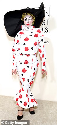 Worst dressed stars Julia Fox, Lisa Rinna and Fergie lead fashion fails at glitzy event