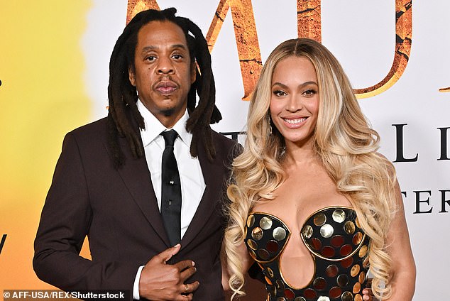 Men really are ‘punching’ on dating apps! Blokes pursue women who are more attractive than themselves, study confirms