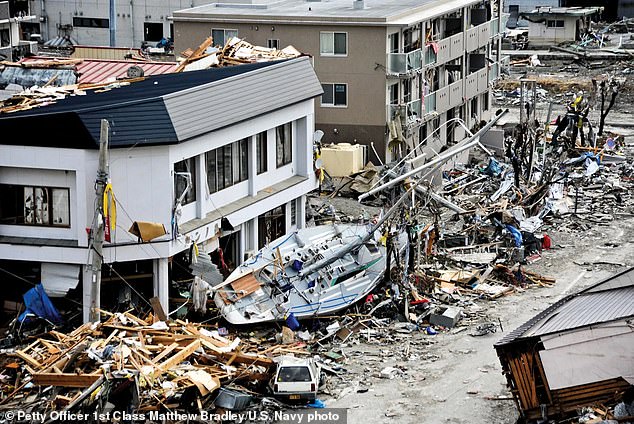 Scientists issue urgent warning over ‘doomsday tsunami’ set to hit parts of the US… is your hometown at risk?