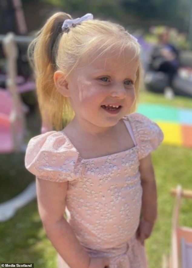 Children under seven should not drink slushies, watchdog warns