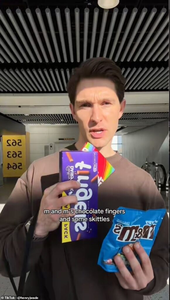 Travel expert issues warning against trying viral ‘free upgrade’ hack