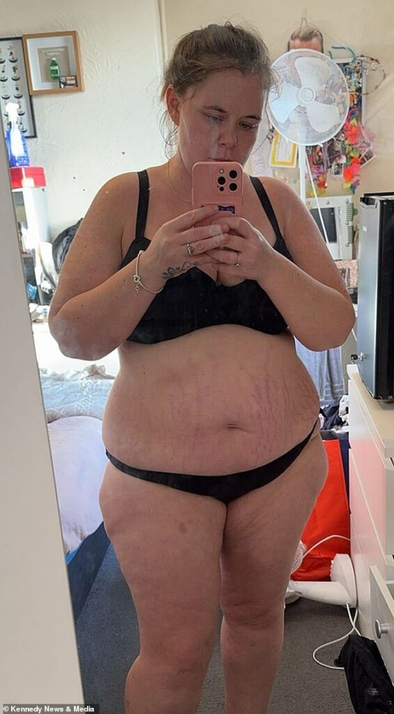 Woman sheds 10 STONE without weight loss jabs after ditching THIS fizzy drink… and calorific breakfast staple