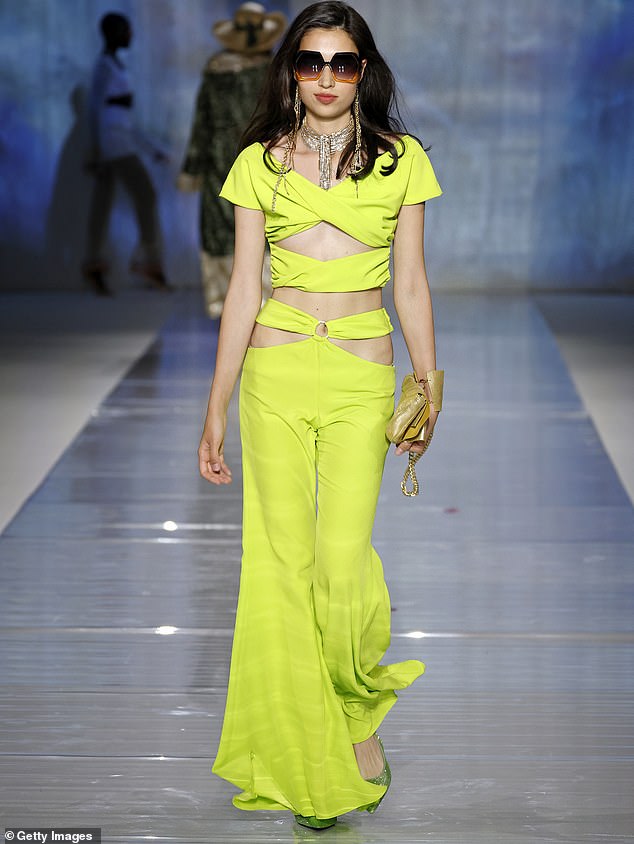 Shein eyes return to China with new Hong Kong float as hopes of a New York or London listing fade