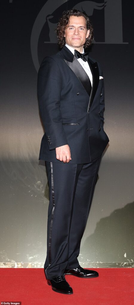 Henry Cavill injured while training for Highlander movie remake… forcing filming to be pushed back to 2026