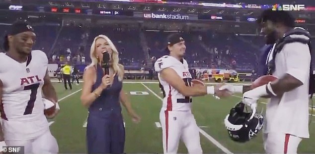 Wild moment new Atlanta Falcons kicker admits he doesn’t know teammate’s name on live TV