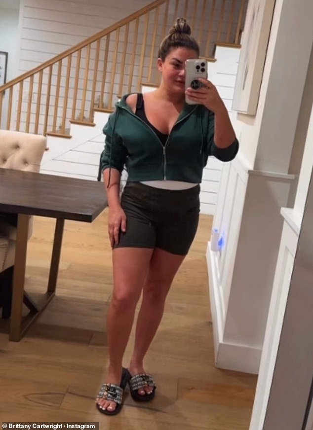 Brittany Cartwright shows off slimmed down figure amid surgery recovery after undergoing ‘mommy makeover’